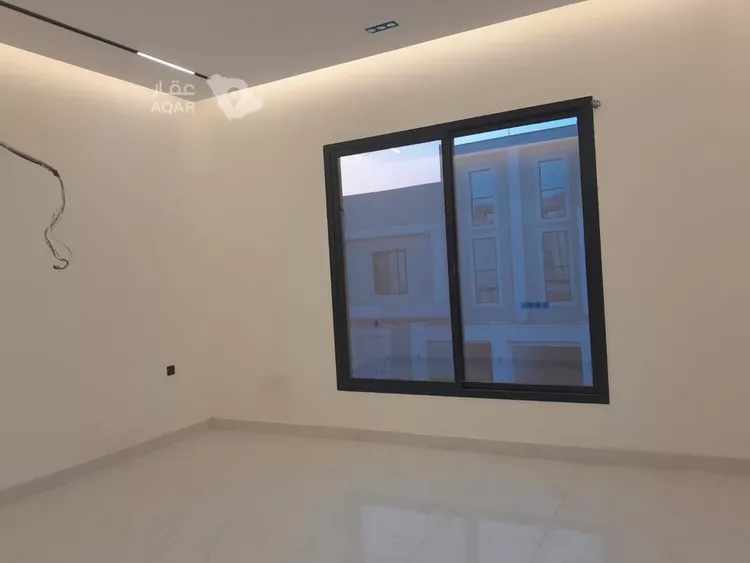 فيلا للبيع في طريق ابو عبيدة عامر بن الجراح ، حي السعادة ، الرياض ، منطقة الرياض