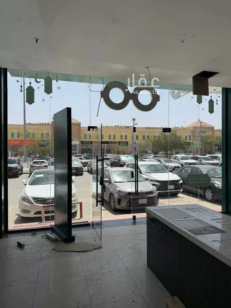 محل للإيجار في شارع انس بن مالك, حي الملقا, مدينة الرياض, منطقة الرياض صورة 2