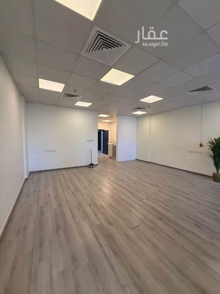 Commercial Office for Rent in Riyadh Al Malqa صورة 5