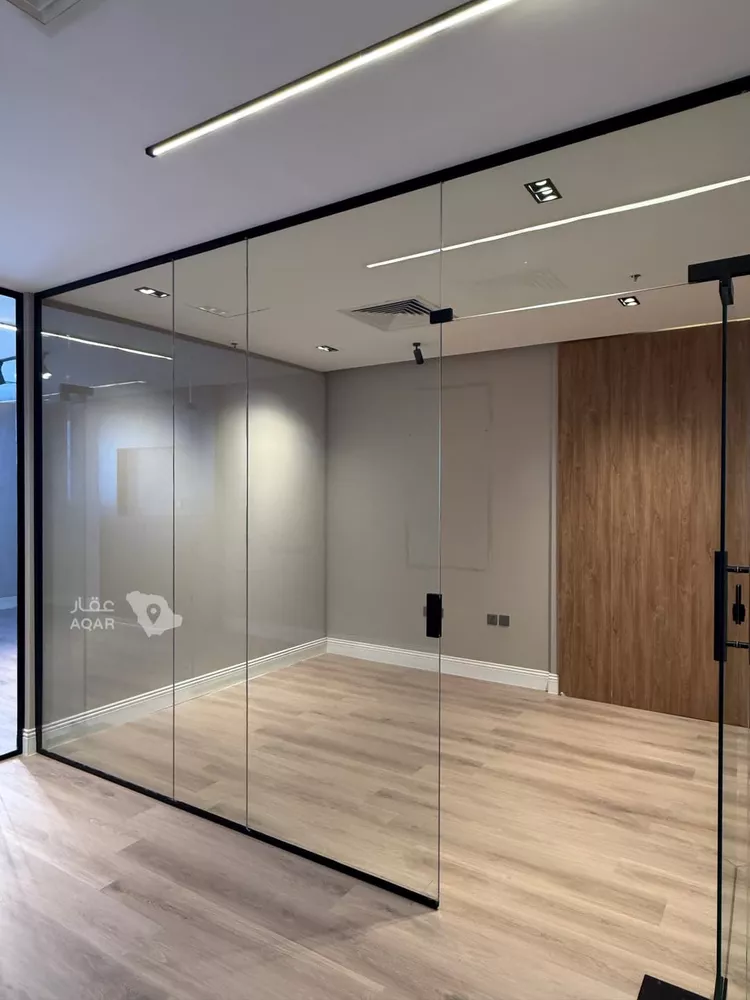 Commercial Office for Rent in Riyadh Al Malqa 4
