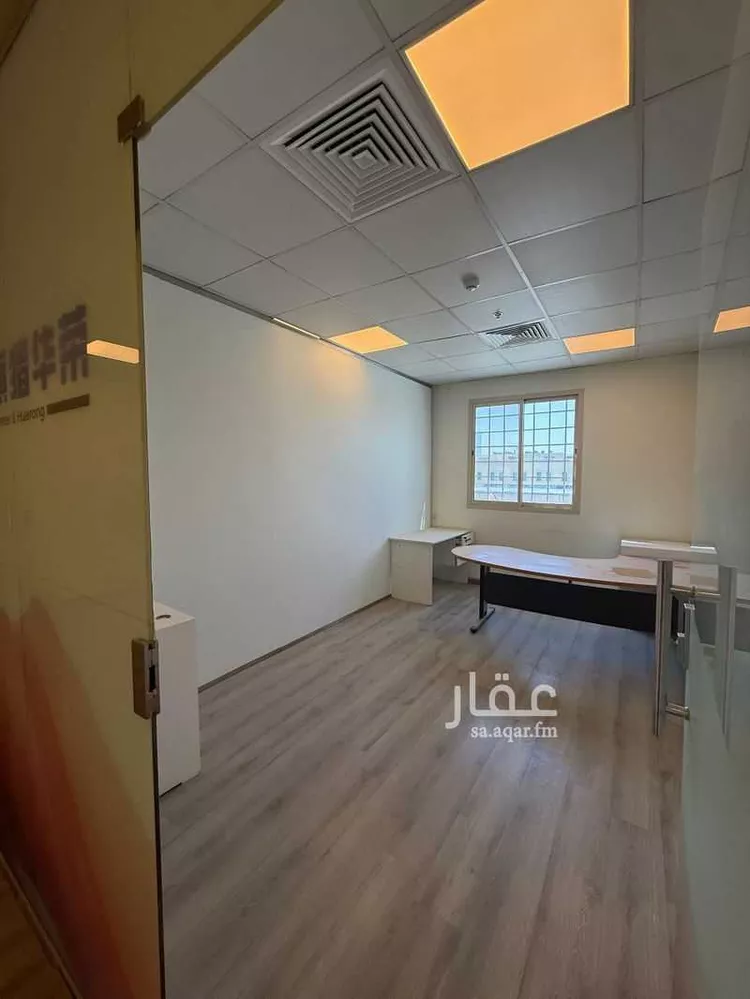 مكتب تجاري للإيجار في شارع انس بن مالك, حي الملقا, مدينة الرياض, منطقة الرياض 6