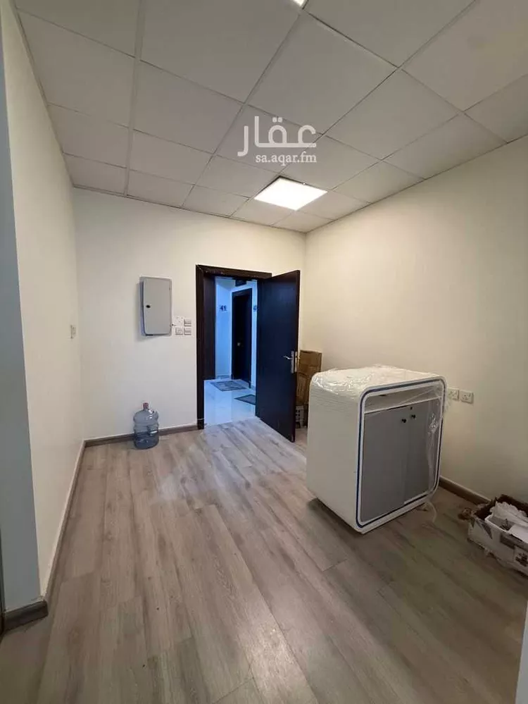 Commercial Office for Rent in Riyadh Al Malqa صورة 2