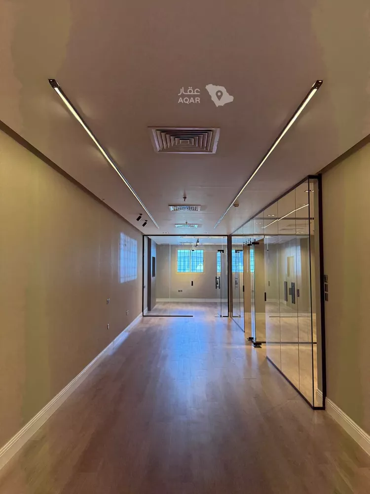 Commercial Office for Rent in Riyadh Al Malqa