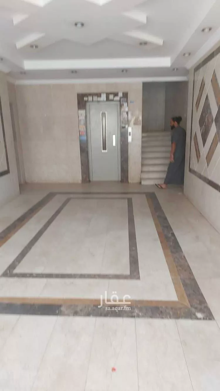 عمارة للبيع في شارع ابراهيم حسين بيري ، حي المحجر ، جدة ، جدة صورة 2