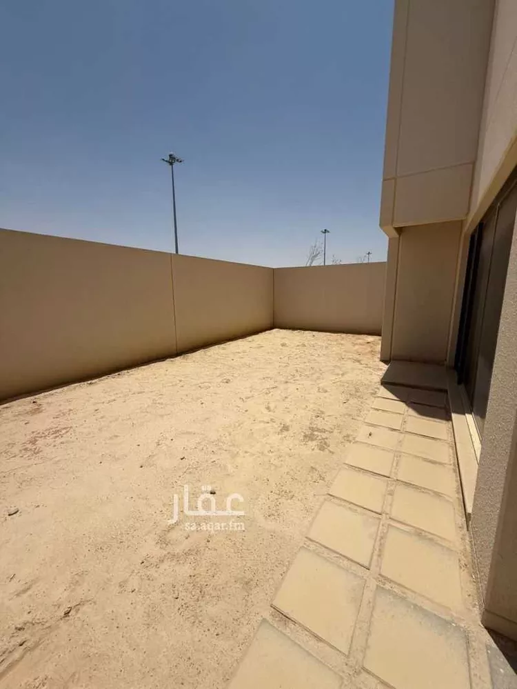 فيلا للإيجار في شارع الامير فيصل بن بندر بن عبدالعزيز الفرعي ، حي مطار الملك خالد الدولي ، الرياض ، منطقة الرياض صورة 4