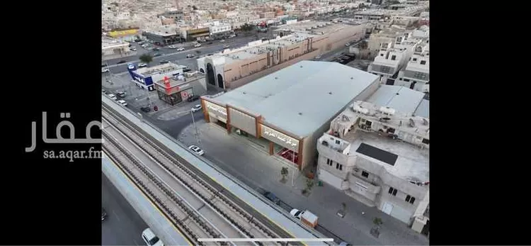 عمارة للإيجار في شارع المدينه المنوره, حي السويدي الغربي, مدينة الرياض, منطقة الرياض صورة 3