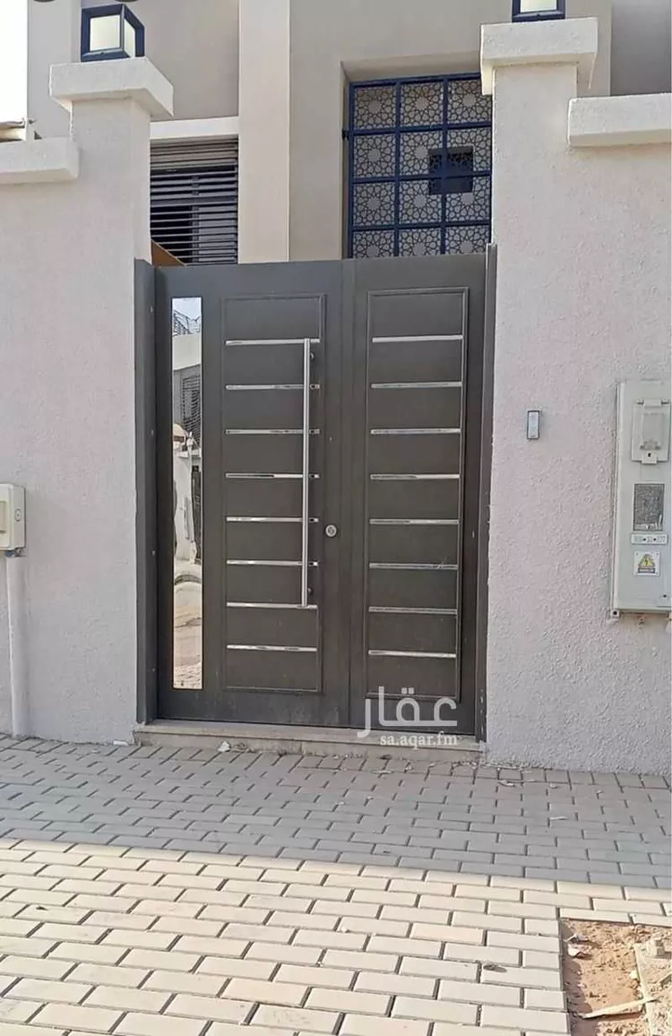 فيلا للبيع في شارع الجارة, حي الرمال, مدينة الرياض, منطقة الرياض صورة 2
