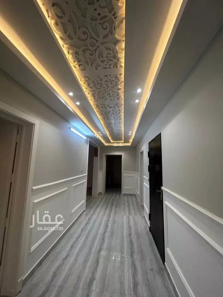 فيلا للبيع في شارع الحسينيه, حي الملك عبدالله, مدينة المجمعة, منطقة الرياض 7