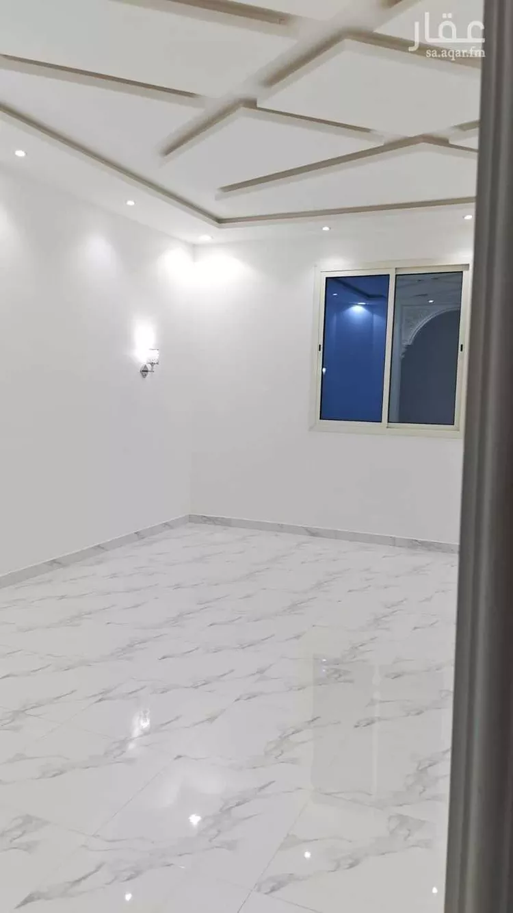 Floor for Rent in Riyadh Al Uraija Al Gharbiyah صورة 3
