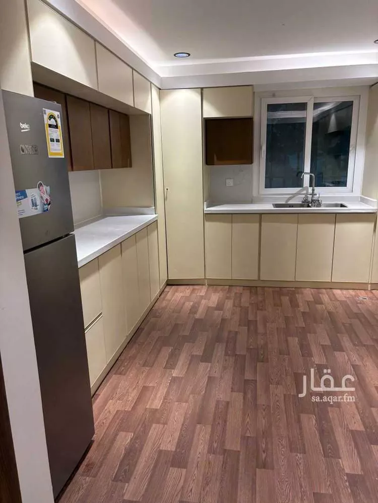 فيلا للإيجار في شارع محمود إسكندراني ، حي مطار الملك خالد الدولي ، الرياض ، منطقة الرياض صورة 2