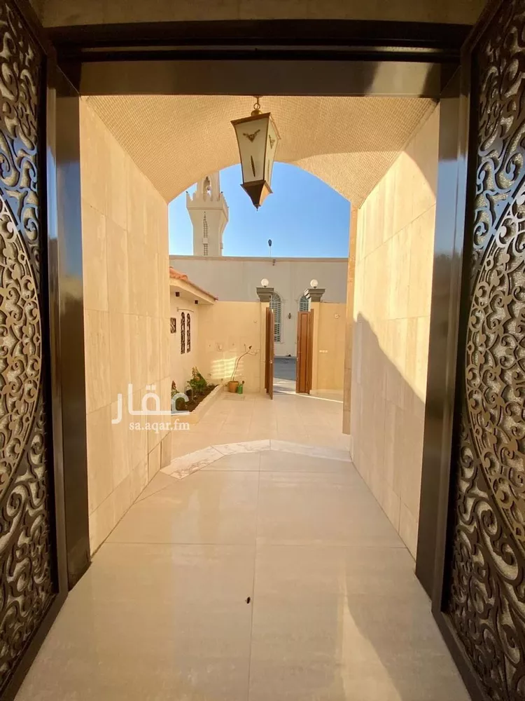 فيلا للإيجار في شارع أبي شجاع بن محاسن, حي الملك فهد, مدينة الرياض, منطقة الرياض