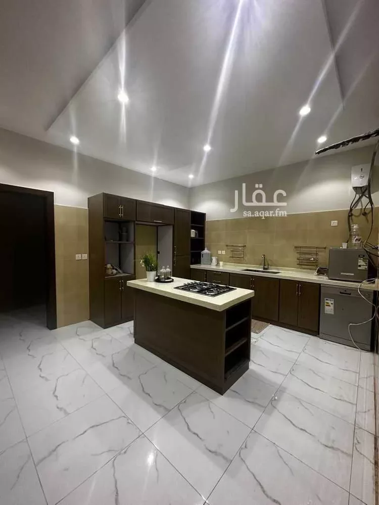 فيلا للبيع في شارع احمد بن سعد الاريحي, حي الشرفية, مدينة الطائف, منطقة مكة المكرمة صورة 2