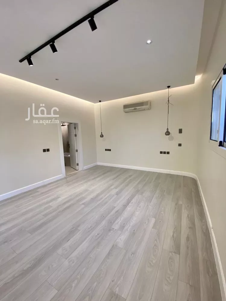 فيلا للإيجار في شارع أبي شجاع بن محاسن, حي الملك فهد, مدينة الرياض, منطقة الرياض صورة 3