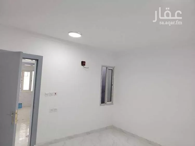 شقة للإيجار في شارع ابي الربيع السعدي, حي العزيزية, مدينة الرياض, منطقة الرياض صورة 3