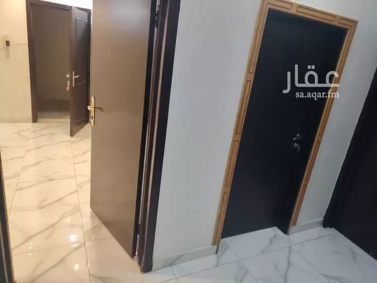 دور للإيجار في شارع أبي الربيع السعدي, حي العزيزية, مدينة الرياض, منطقة الرياض 15