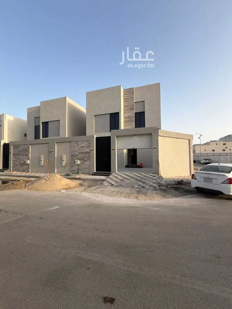 فيلا للبيع في شارع الشموع, حي الشعلة, مدينة الدمام, المنطقة الشرقية