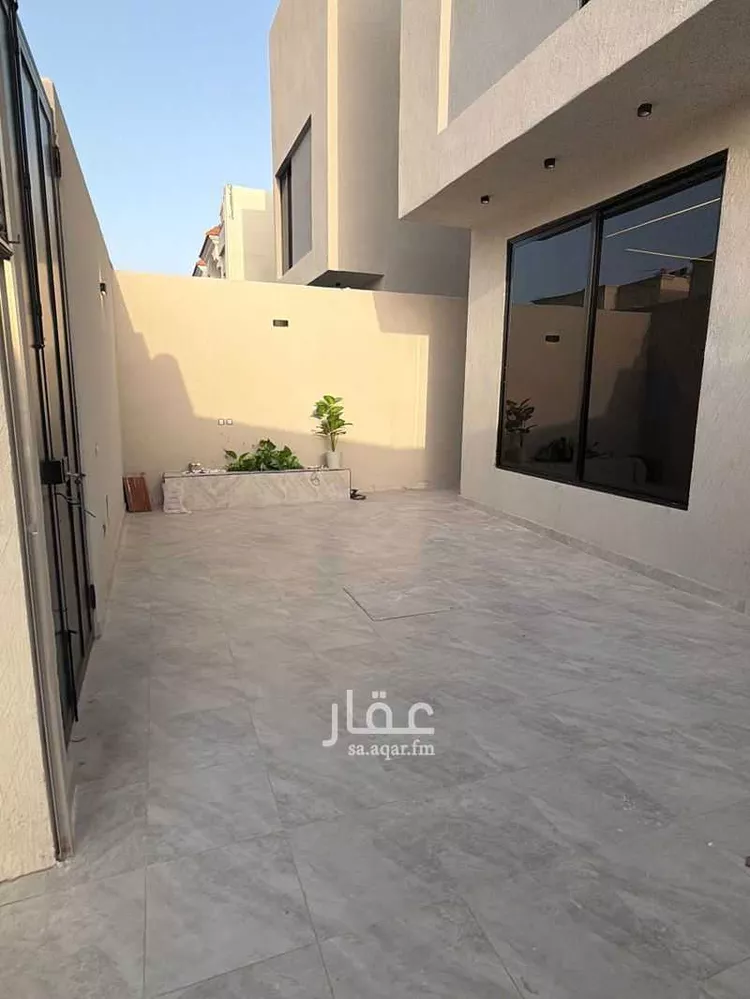 فيلا للبيع في شارع الشموع, حي الشعلة, مدينة الدمام, المنطقة الشرقية صورة 4