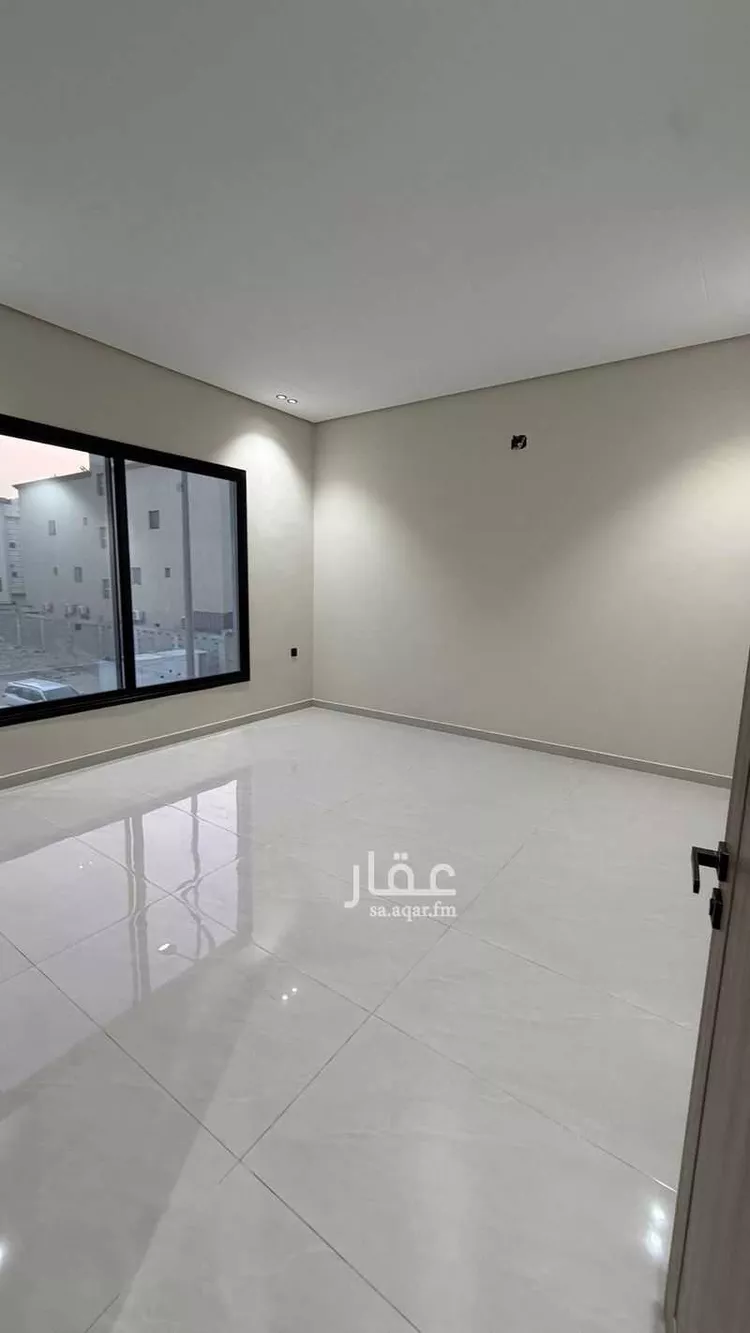 شقة للبيع في شارع 37ج, حي الشعلة, مدينة الدمام, المنطقة الشرقية صورة 2