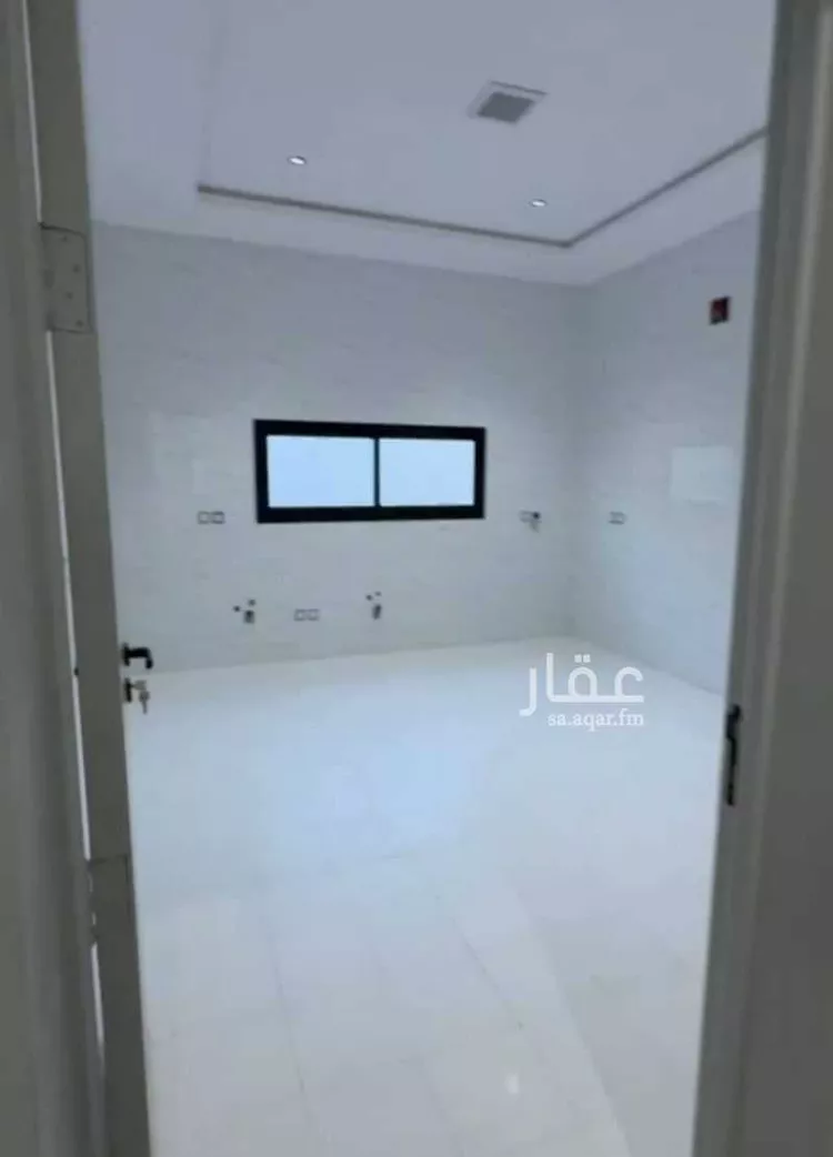 فيلا للبيع في حي عكاظ, مدينة الرياض, منطقة الرياض صورة 5