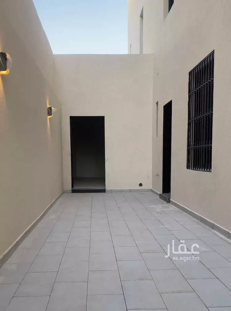 فيلا للبيع في حي عكاظ, مدينة الرياض, منطقة الرياض صورة 2