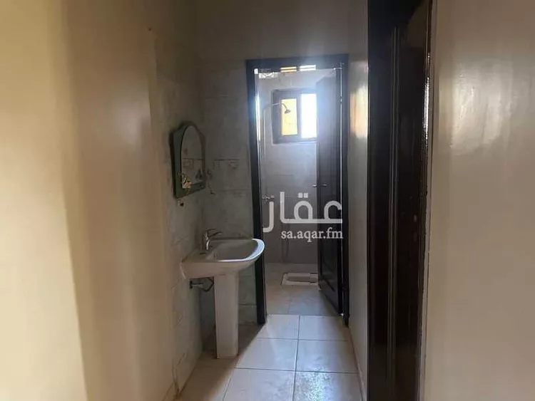 شقة للإيجار في طريق الملك عبدالله ، حي المروج - ب ، تبوك ، منطقة تبوك صورة 2