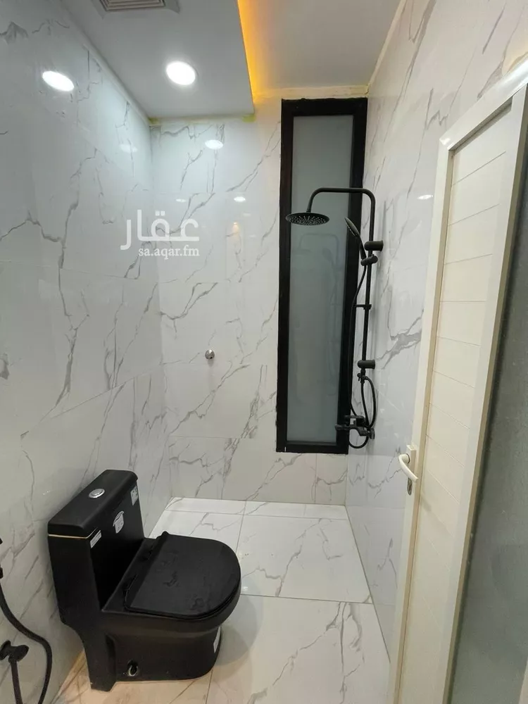 فيلا للبيع في شارع ابو بكر الصديق, حي الفهد, مدينة صامطه, منطقة جازان صورة 4