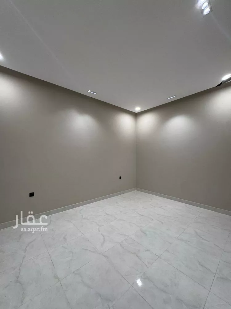 شقة للبيع في شارع شبيب بن يزيد, حي الرحاب 2, مدينة جازان, منطقة جازان صورة 3