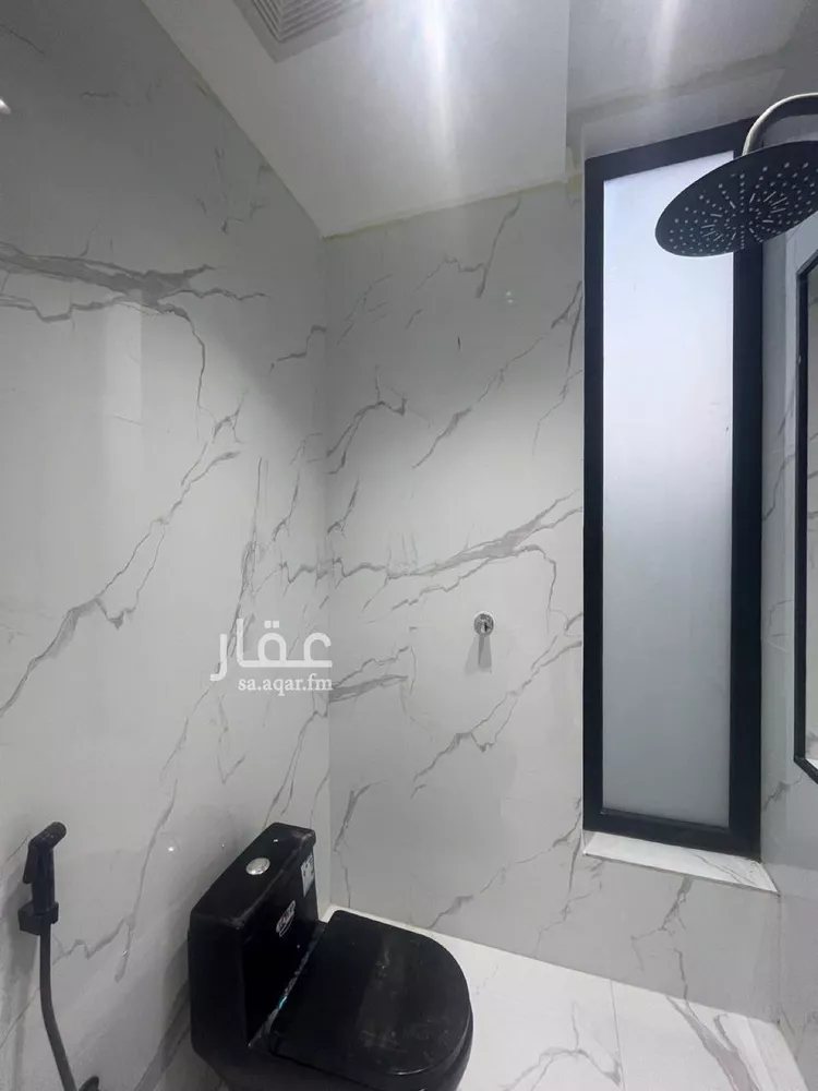 دور للبيع في شارع ميمونة بنت الحارث, حي الزهور, مدينة صامطة, منطقة جازان 12