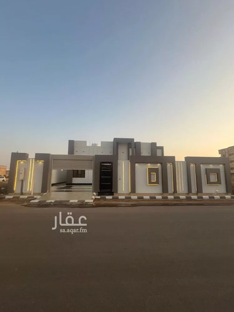 دور للبيع في شارع ميمونة بنت الحارث, حي الزهور, مدينة صامطة, منطقة جازان