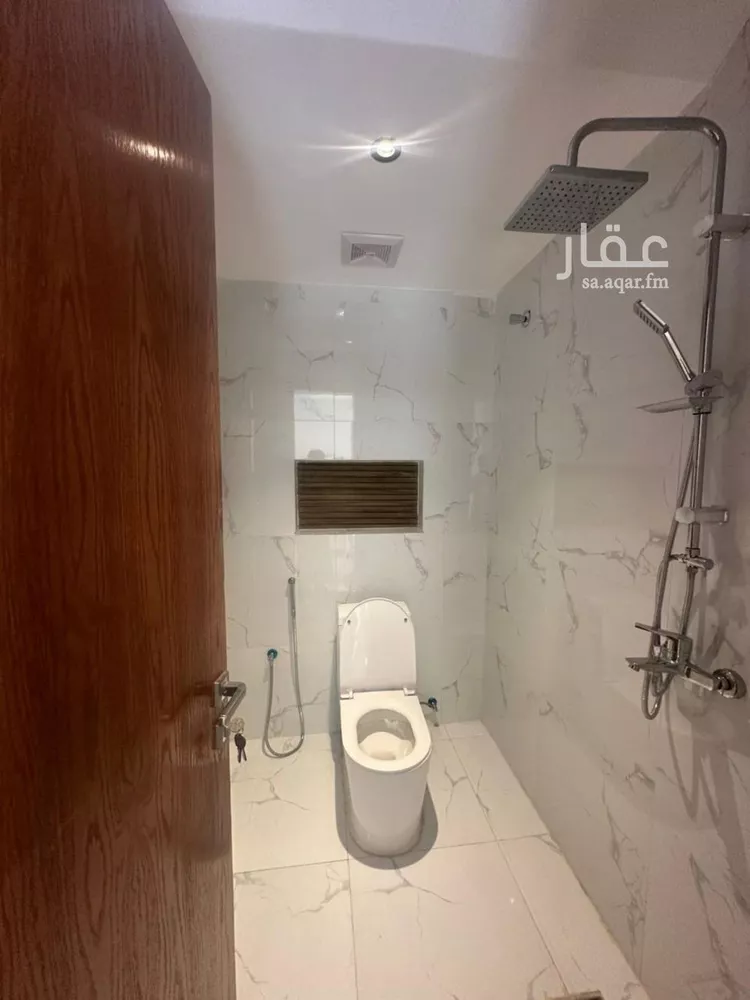 فيلا للبيع في شارع العام, حي الروضة, مدينة ابو عريش - ابو عريش, منطقة جازان 12