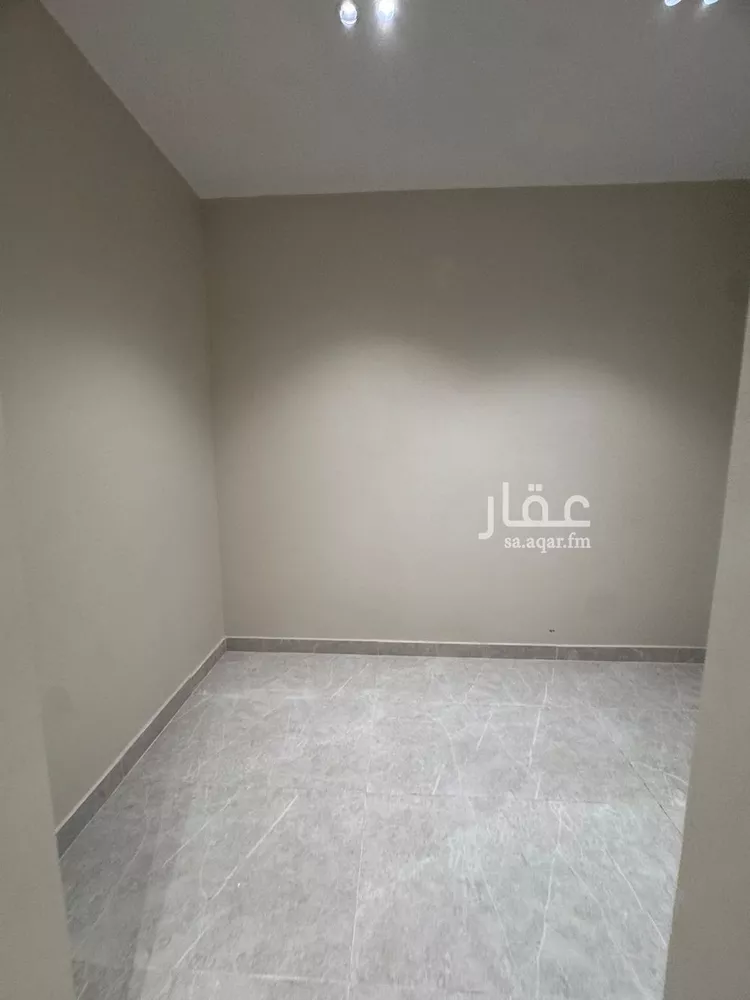 شقة للبيع في شارع شارع الشيخ أحمد النجمي, حي الرحاب 2, مدينة جازان, منطقة جازان 9