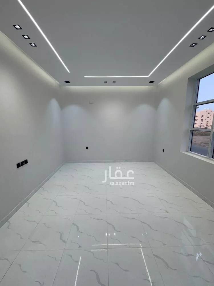 شقة للبيع في شارع سعد بن ابي وقاص, حي السويس 1, مدينة جازان, منطقة جازان صورة 5