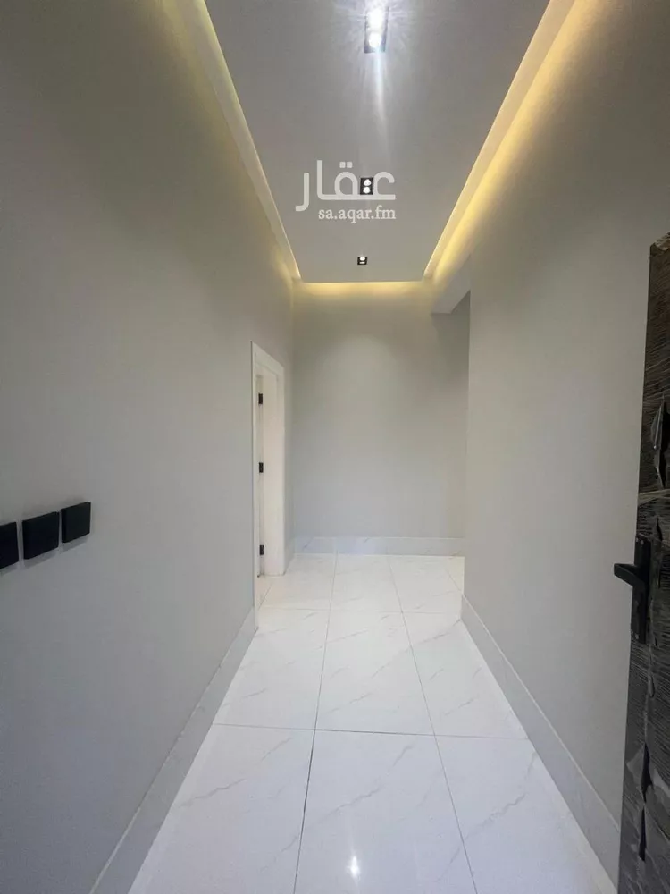دور للبيع في شارع ميمونة بنت الحارث, حي الزهور, مدينة صامطة, منطقة جازان 8