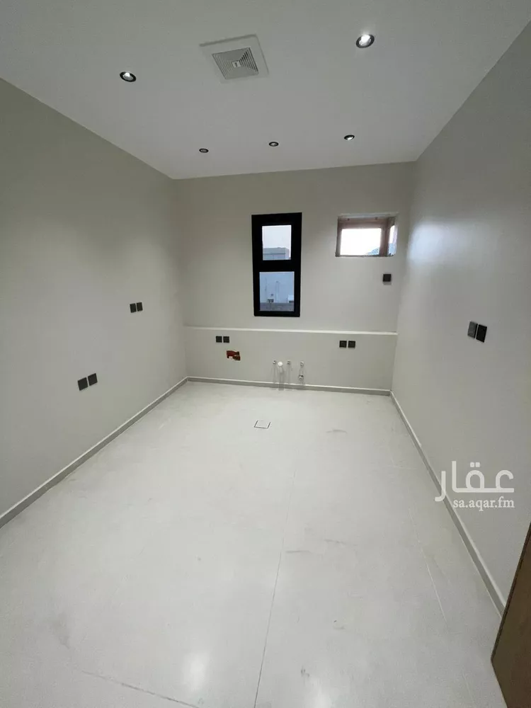 شقة للبيع في شارع أحمد عبد الله الفاسي, حي السويس 2, مدينة جازان, منطقة جازان 6