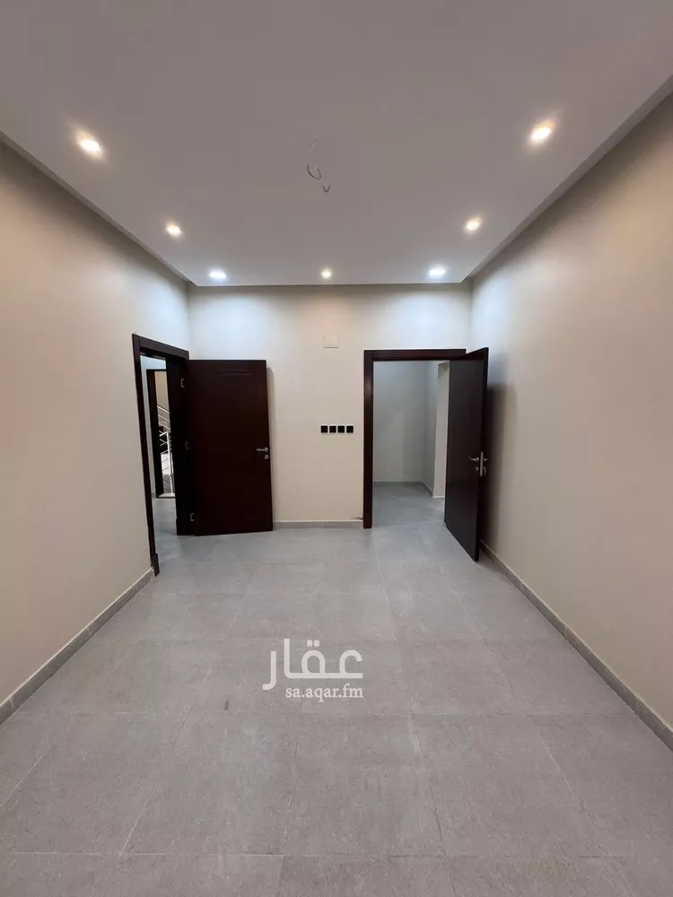 شقة للبيع في شارع الزواوي, حي الرحاب 1, مدينة جازان, منطقة جازان 6