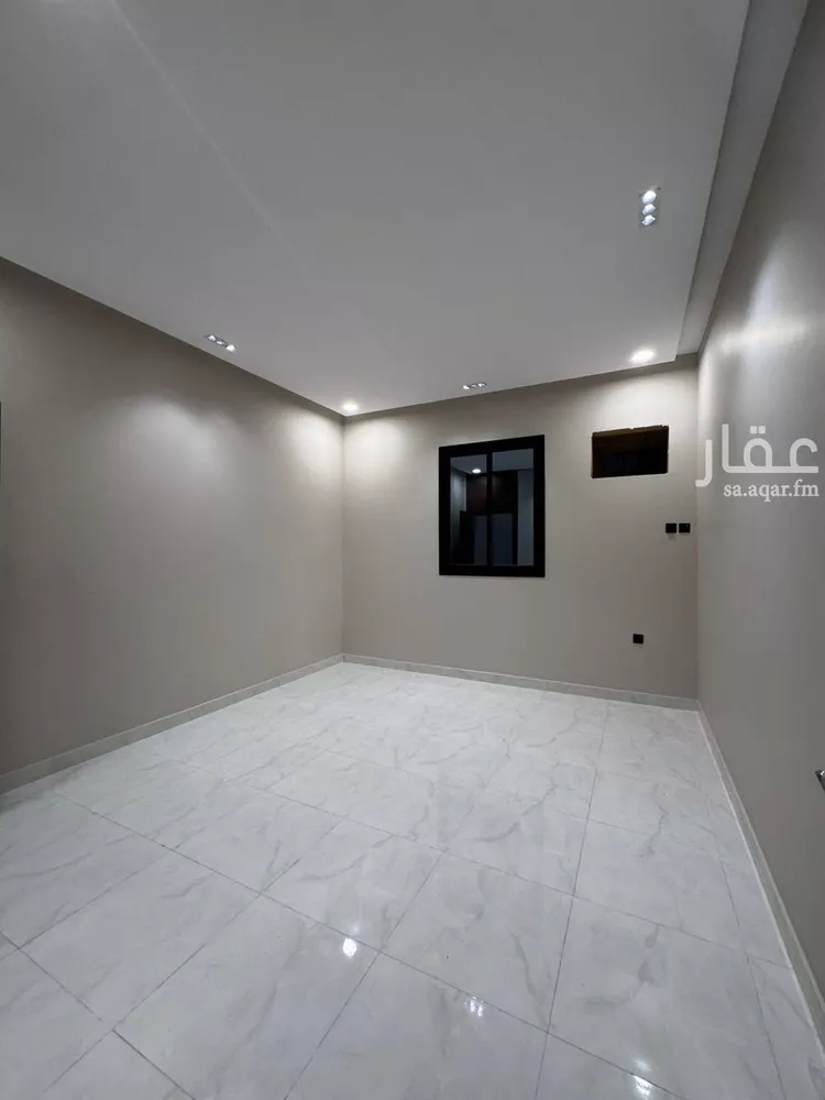 شقة للبيع في شارع شبيب بن يزيد, حي الرحاب 2, مدينة جازان, منطقة جازان صورة 5