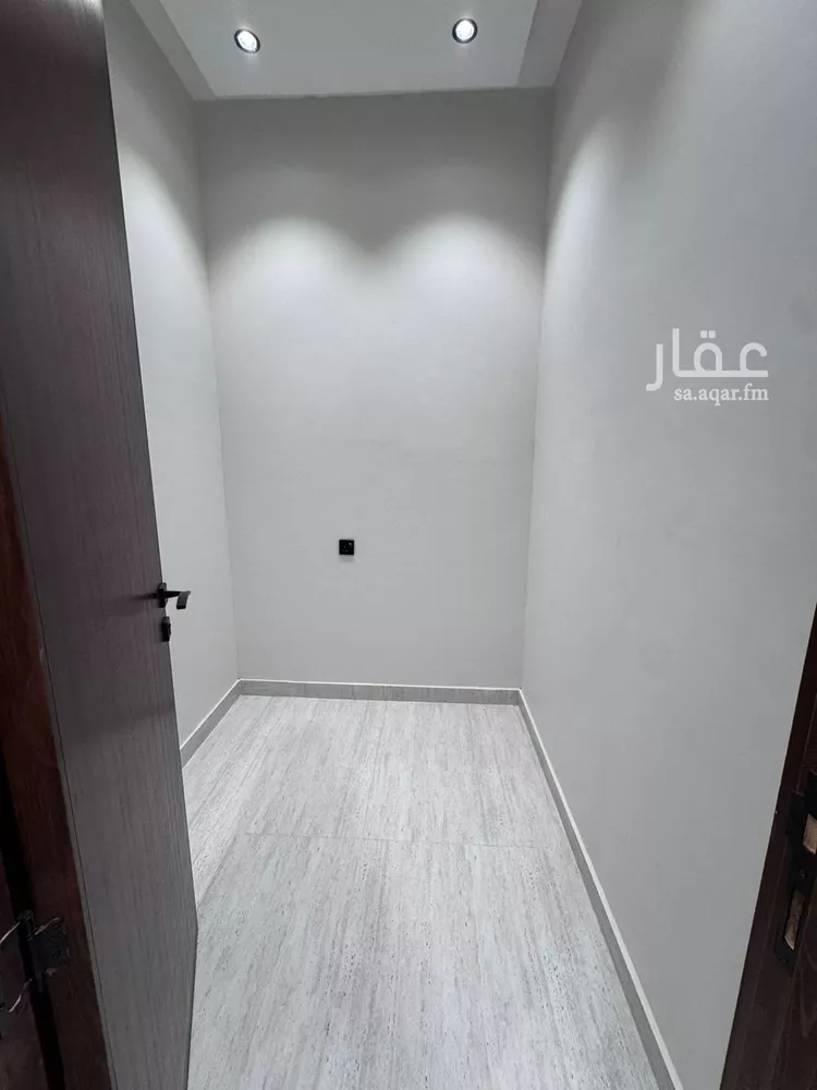 شقة للبيع في شارع شارع  96 ج, حي الروضة, مدينة جازان, منطقة جازان 9