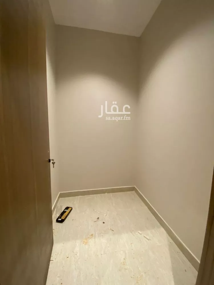 شقة للبيع في شارع ابن ابي جمعه, حي المطار, مدينة جازان, منطقة جازان 9