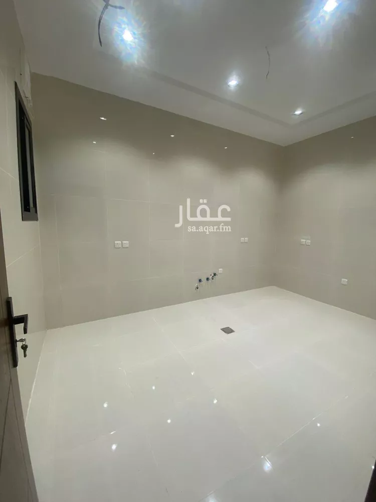 فيلا للبيع في شارع يحي بن سلمان, حي الفلاح, مدينة جدة, منطقة مكة المكرمة 10
