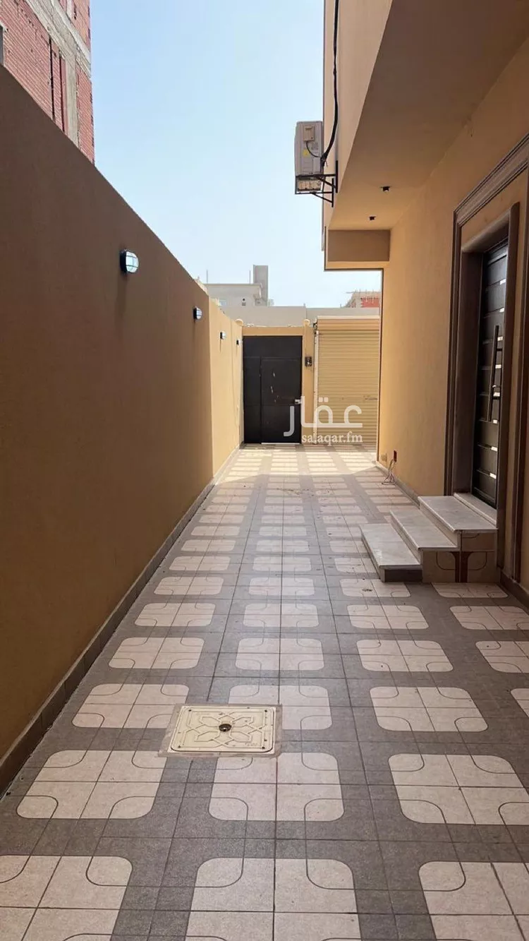 عمارة للبيع في شارع محمد عثمان ميرغني, حي الرياض, مدينة جدة, منطقة مكة المكرمة صورة 2