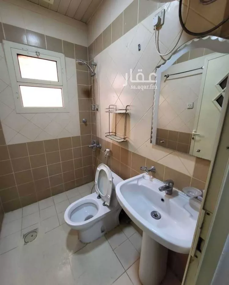 شقة للإيجار في شارع عبد الرحمن بن عبد الكريم العبيد, حي الرقيقة, مدينة الاحساء, المنطقة الشرقية صورة 2