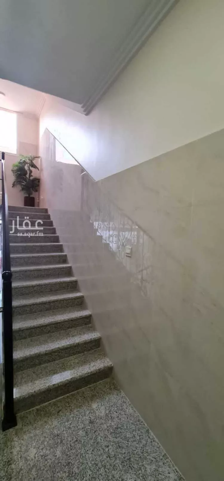 عمارة للإيجار في شارع الثقفية, حي الحفيرة, مدينة الاحساء, المنطقة الشرقية صورة 3