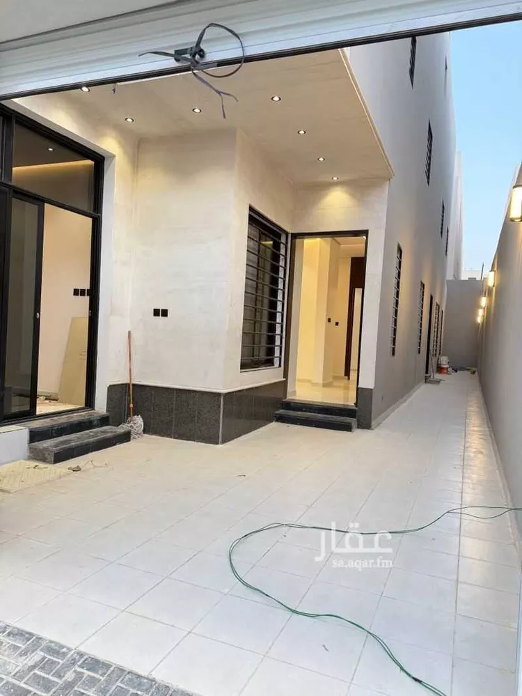 فيلا للبيع في شارع بدون, حي الجنادرية, مدينة الرياض, منطقة الرياض صورة 2