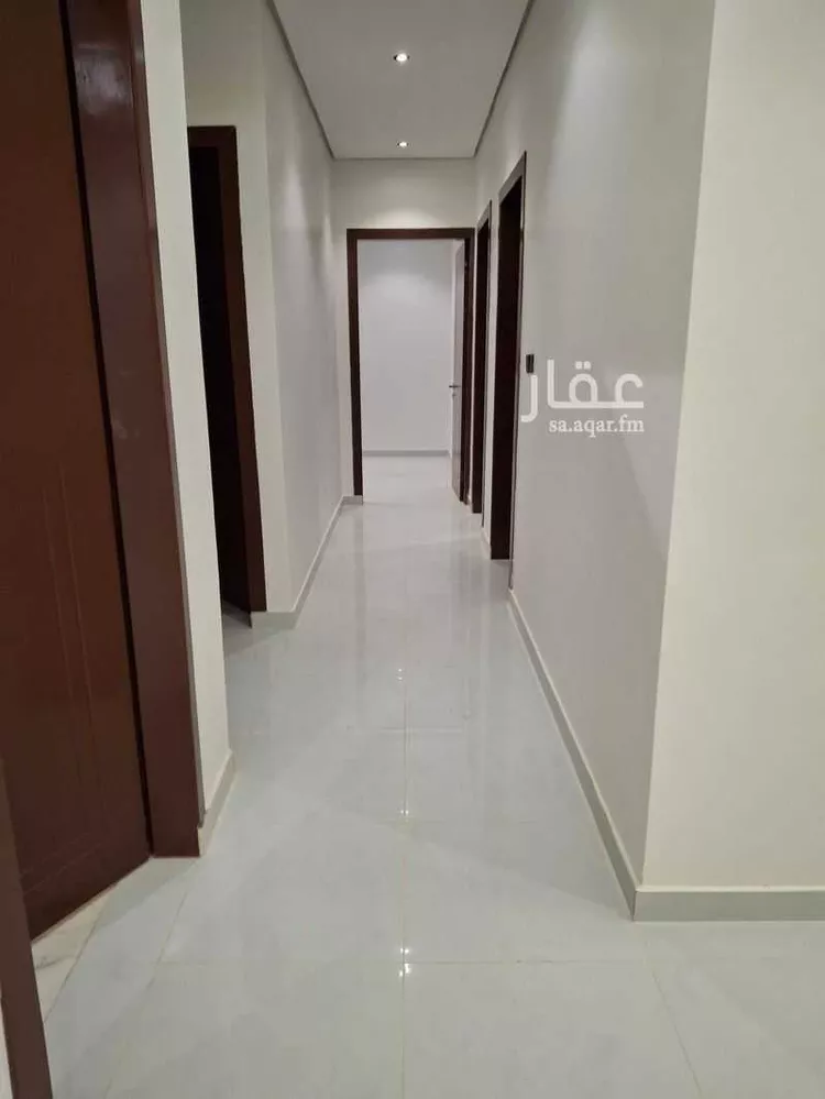 دور للبيع في شارع سعيد بن أبي العروبة, حي الخليج, مدينة الرياض, منطقة الرياض صورة 5