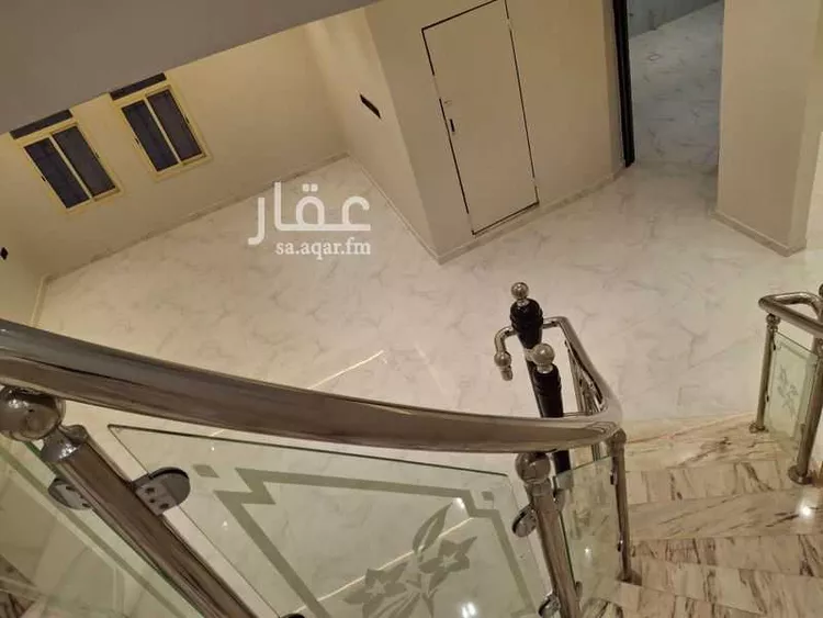 فيلا للبيع في شارع شهاب الدين التاج, حي الرمال, مدينة الرياض, منطقة الرياض صورة 3