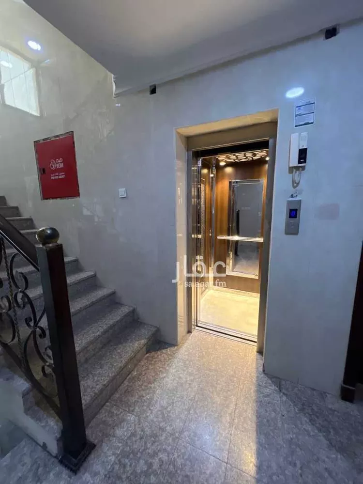 Commercial Office for Rent in Dammam King Abdulaziz Seaport صورة 2