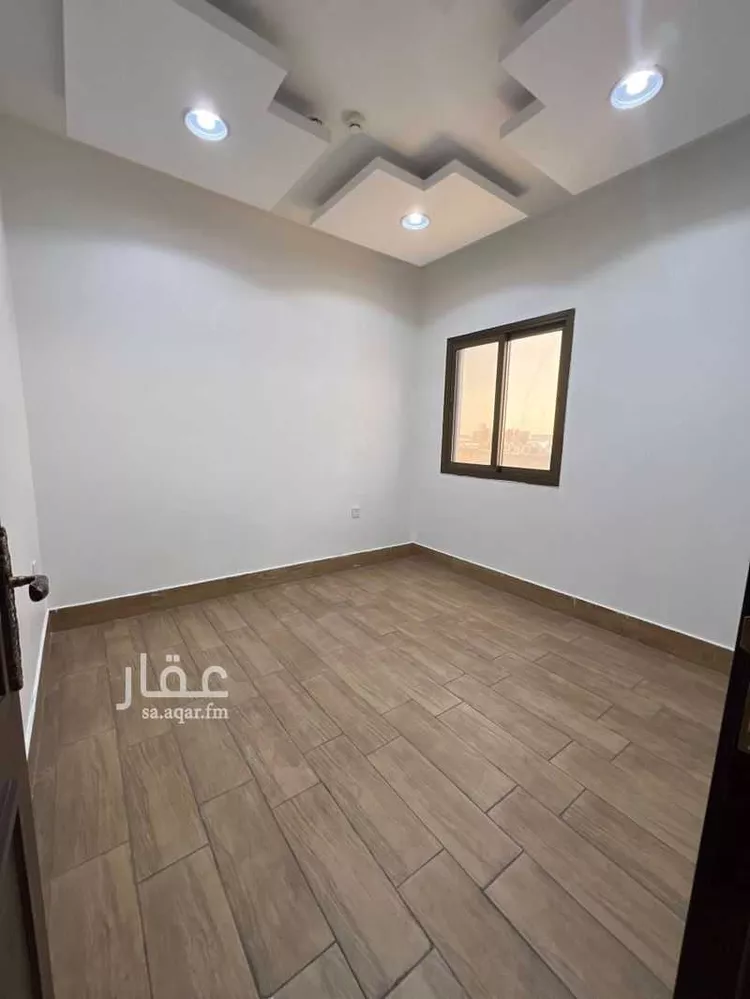 مكتب تجاري للإيجار في شارع طريق الملك فيصل, حي الخالدية الجنوبية, مدينة الدمام, المنطقة الشرقية 9