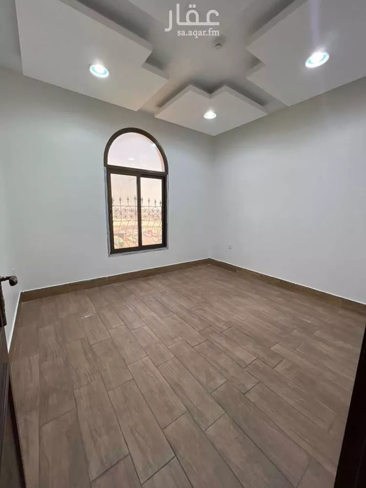 مكتب تجاري للإيجار في شارع طريق الملك فيصل, حي الخالدية الجنوبية, مدينة الدمام, المنطقة الشرقية 7
