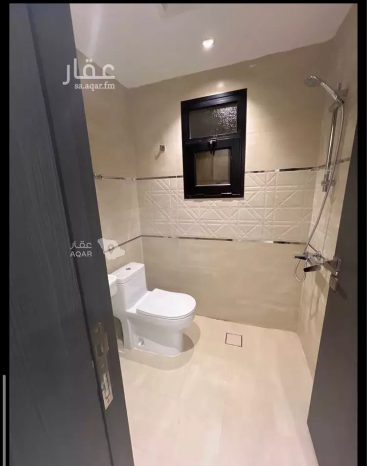 شقة للإيجار في شارع الامير احمد ابن عبدالعزيز, حي مدينة العمال, مدينة الخبر, المنطقة الشرقية 5