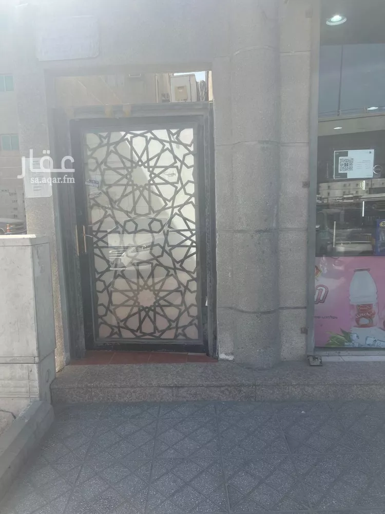 عمارة للإيجار في شارع طريق الملك فيصل, حي الخالدية الجنوبية, مدينة الدمام, المنطقة الشرقية صورة 2